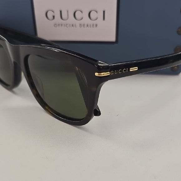 Gucci Dark Tortoise Sunglasses for Men - Picture 3 of 4